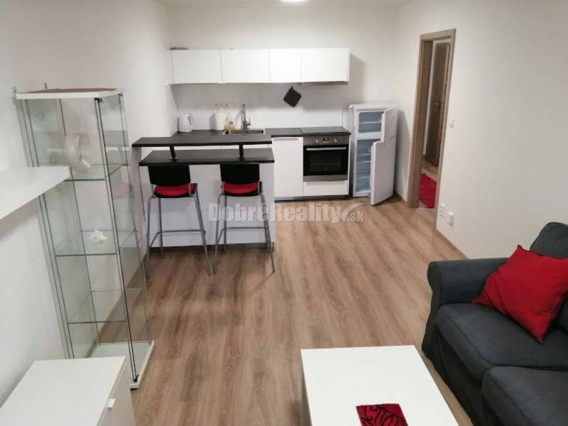 PRENÁJOM: MODERNÝ, ZARIADENÝ 2 IZBOVÝ BYT PRI NEMOCNICI F. D. R.