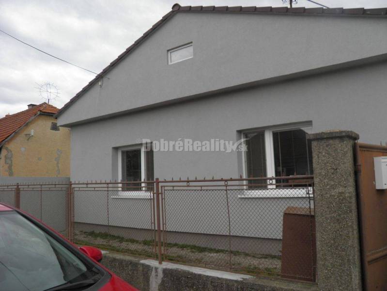 RK Dobré reality predáva v spolupráci s majiteľom 4-izbový rodinný dom RK Dobré reality predáva v spolupráci s majiteľom 4-izbový rodinný dom