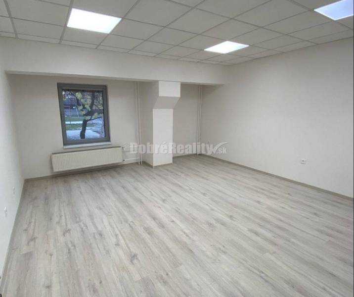 Dobré Reality Vám ponúkajú prenájom bezbariérovej komerčnej miestnosti