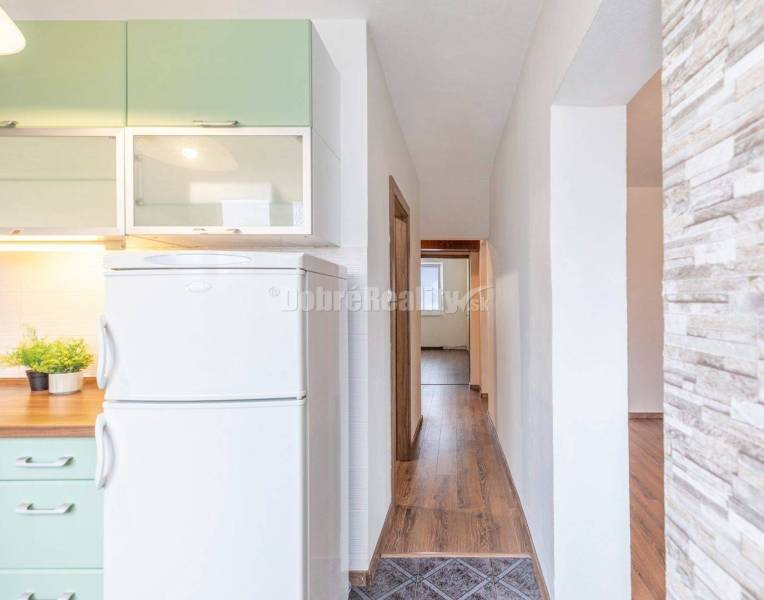 Na predaj lukratívny 3-izbový byt