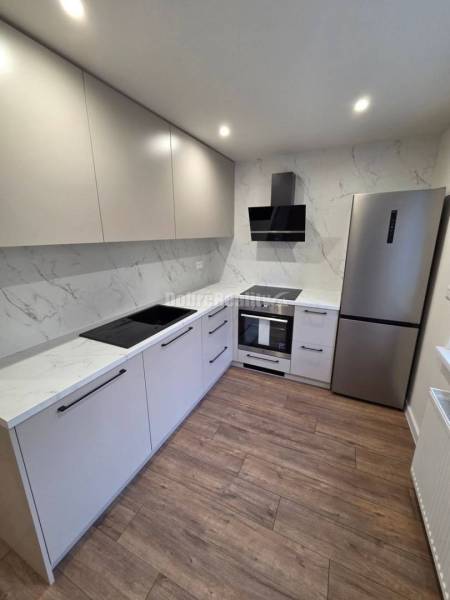 3 izbový byt na predaj 74 m2, ul. Králika, Prievidza .