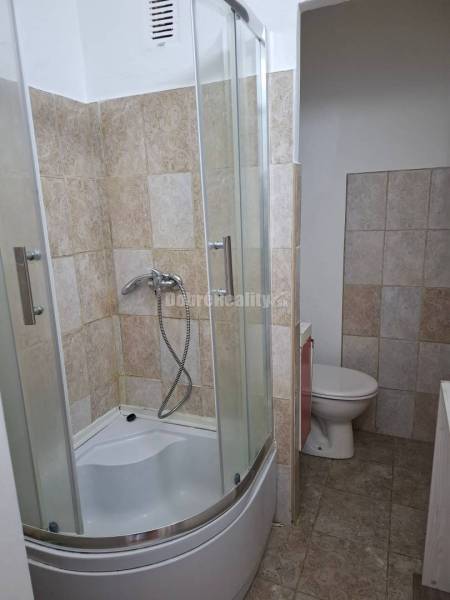 Prenajom garsonky na Podzamskej ulici