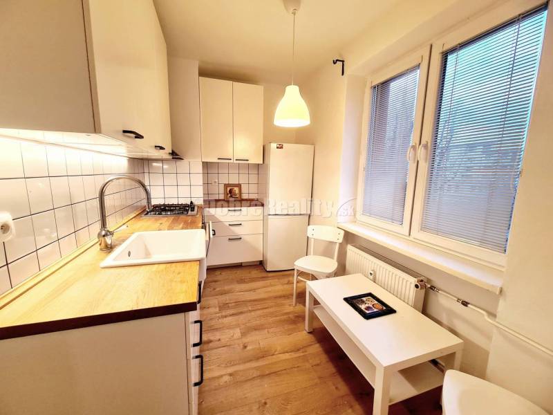 Príjemné bývanie v centre mesta 2-izb. byt 57m2 s výhľadom na zeleň