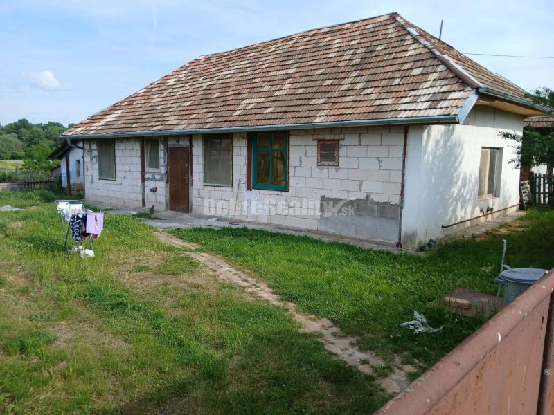Dobré Reality ponúkajú domček v obci Čata
