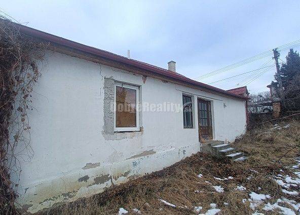 RK Dobré reality predáva 4-izbový dom v Dulovciach