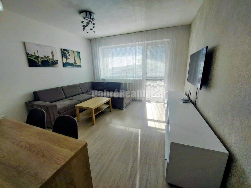 PRENÁJOM: MODERNÝ 3 IZBOVÝ BYT S TERASOU A GARÁŽOVÝM STÁTÍM, BELVEDER