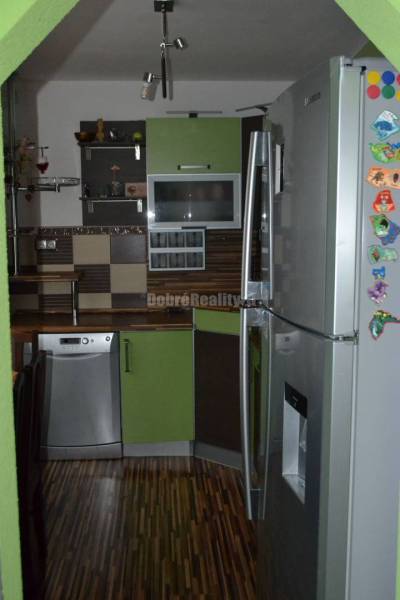 DOBRÉ REALITY ponúkajú na predaj panoramatický 2 izbový byt po komplet