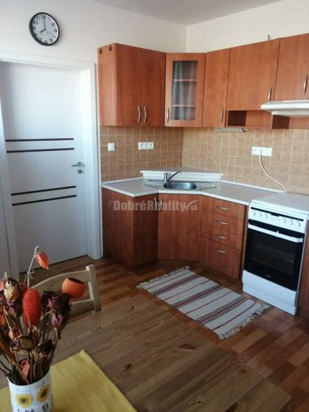 DOBRÉ REALIY -Na prenájom 1-i byt , Čierne mesto, Prievidza-prenajatý