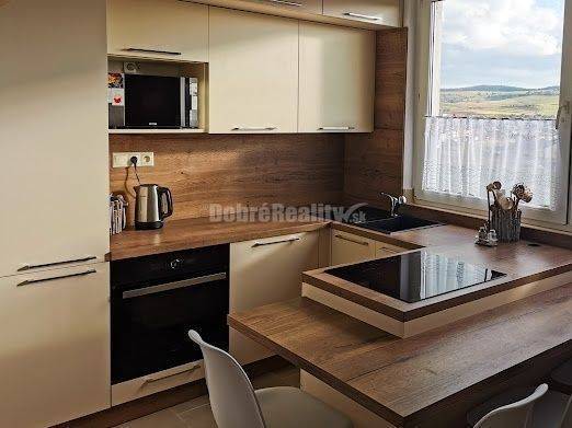 3-izbový byt s balkónom, 78,81 m² – Kežmarok, sídlisko Juh